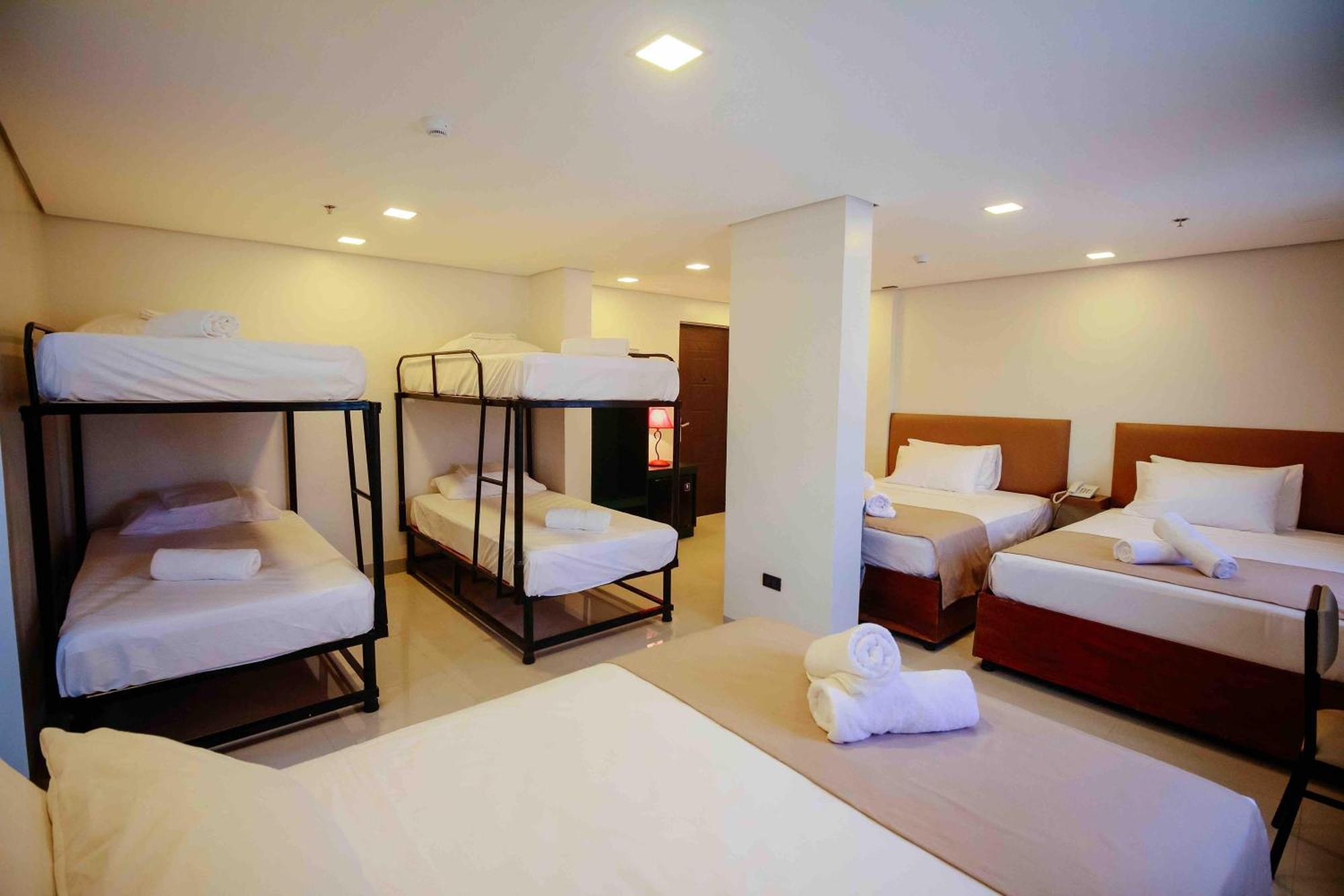 Belltower Csheli Suites Bantay - Vigan Exteriér fotografie